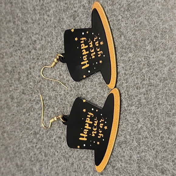 Black & Gold Happy New Year Hat Dangle Earrings - Picture 1 of 1